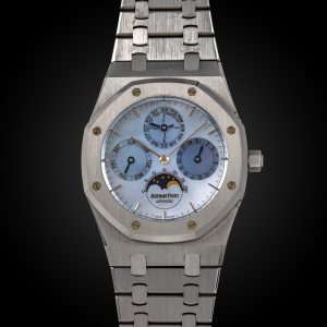 Audemars Piguet Royal Oak 25820PT MOP Dial